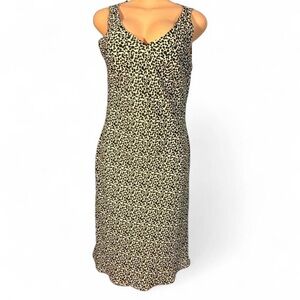 Ann Taylor Black and Cream Maxi Dress